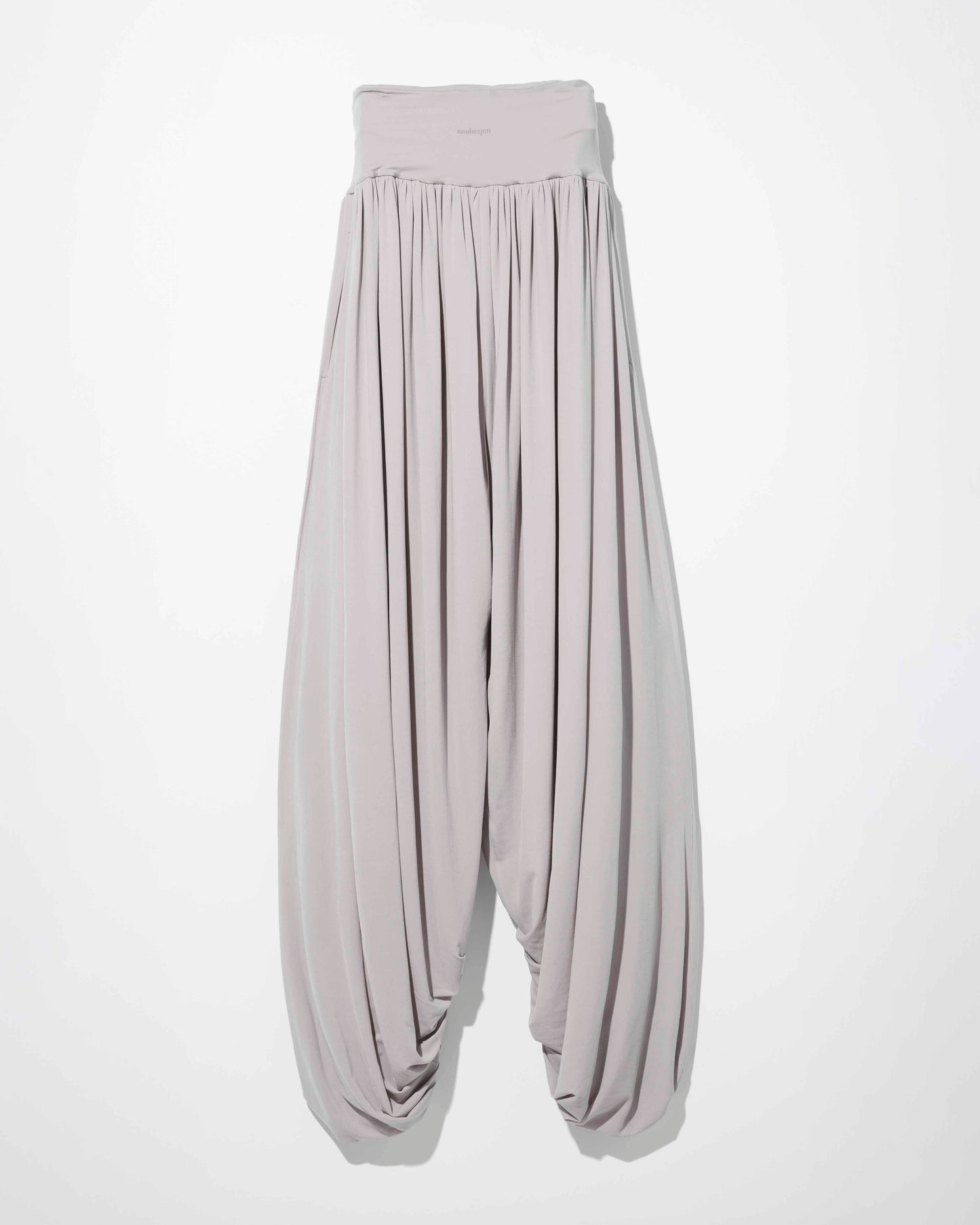 skin fluid trousers / M269PT11 - gray