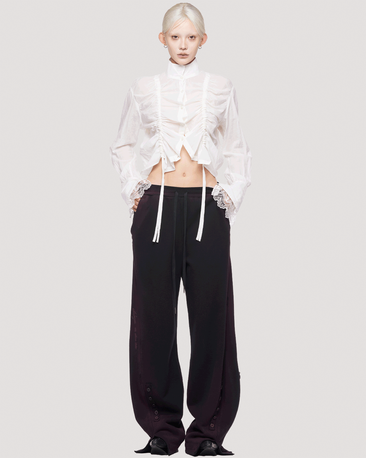 shadow spray jogger pants / M269PT06 - black
