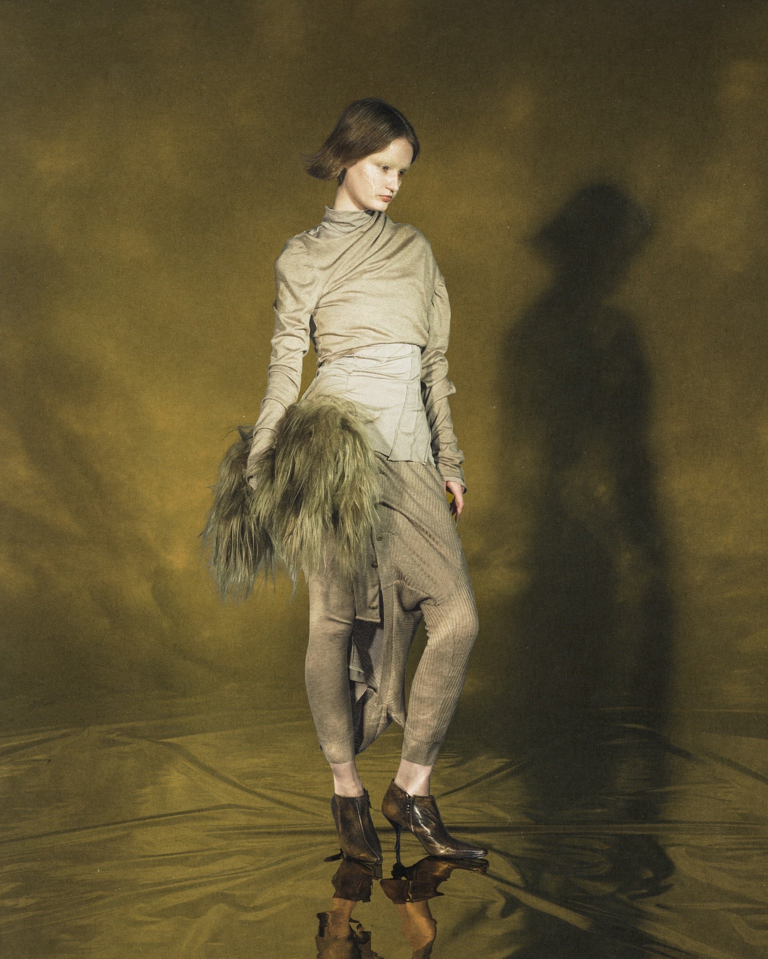 asymmetrical knit long sleeves / M259TS04 - brown - mukcyen online