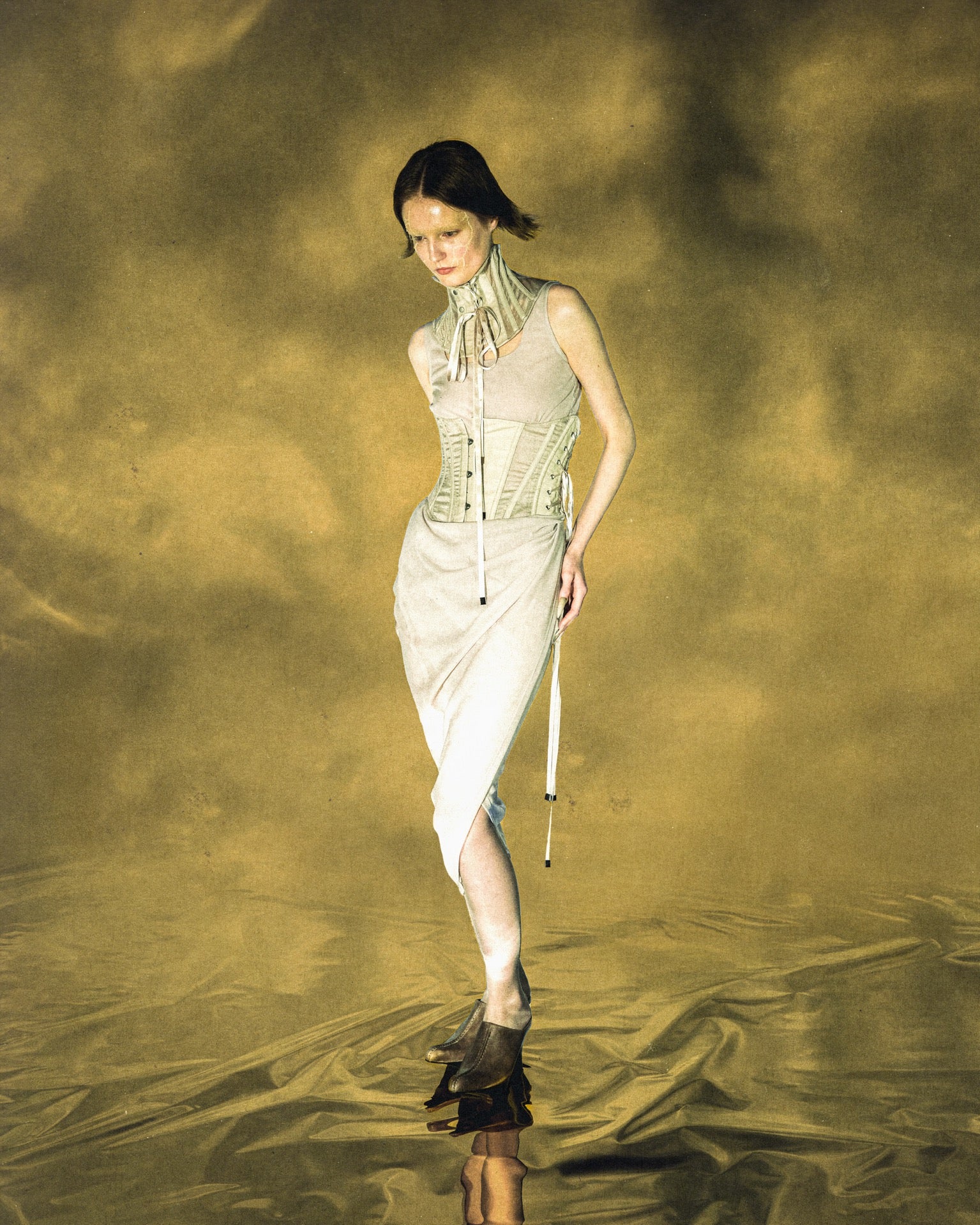 neck corset / M259CS05 - ecru - mukcyen online